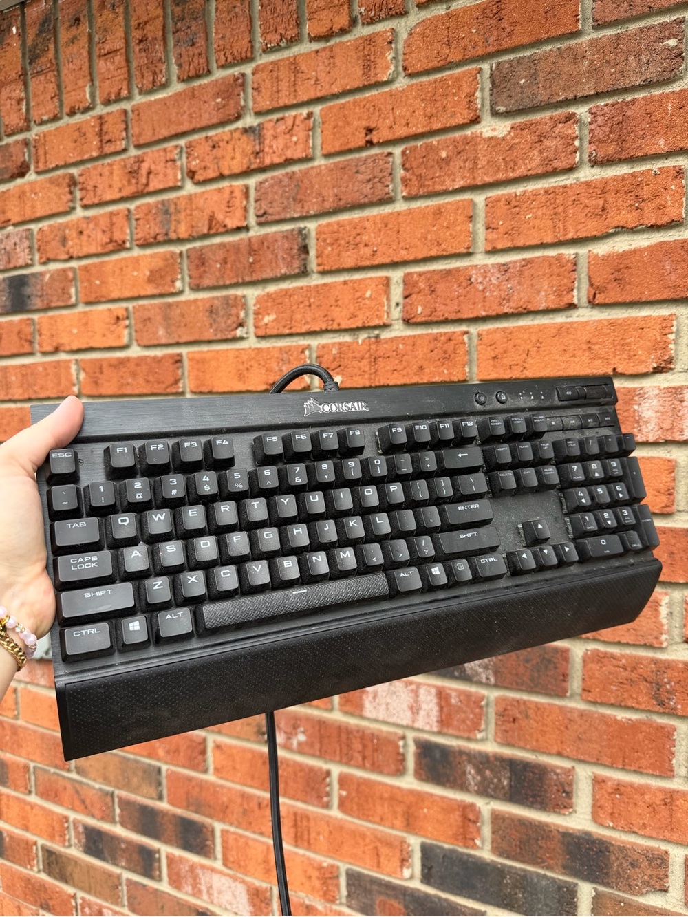 CORSAIR Gaming K70 RGB RAPIDFIRE Keyboard -- Model RGP0040 -- GUC